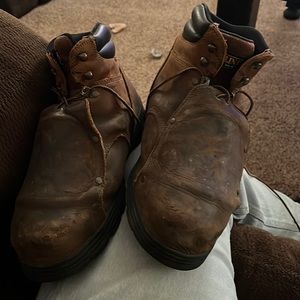 Men’s 13 Carolina work steel toe boots